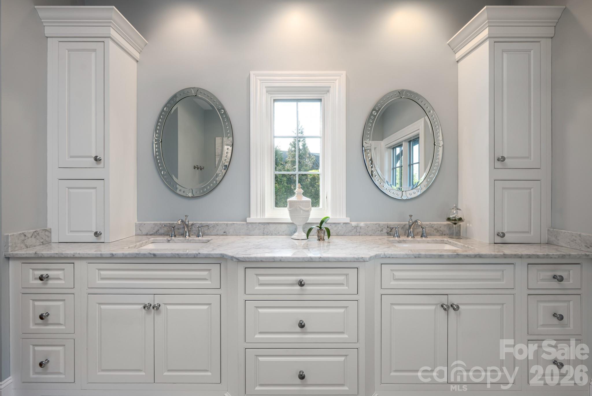 89 N Snow Ridge Drive Hendersonville NC 28792