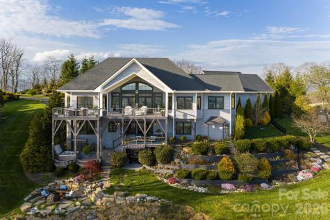 89 N Snow Ridge Drive Hendersonville NC 28792