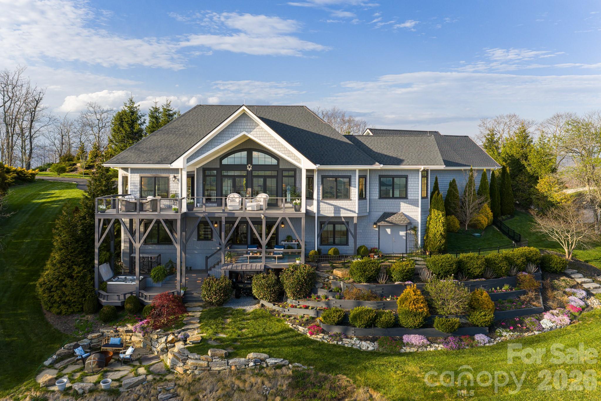 89 N Snow Ridge Drive Hendersonville NC 28792