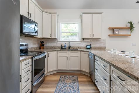 185 Springfield Meadow Drive Etowah NC 28729