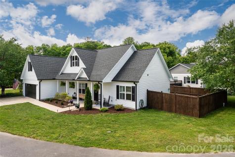 185 Springfield Meadow Drive Etowah NC 28729