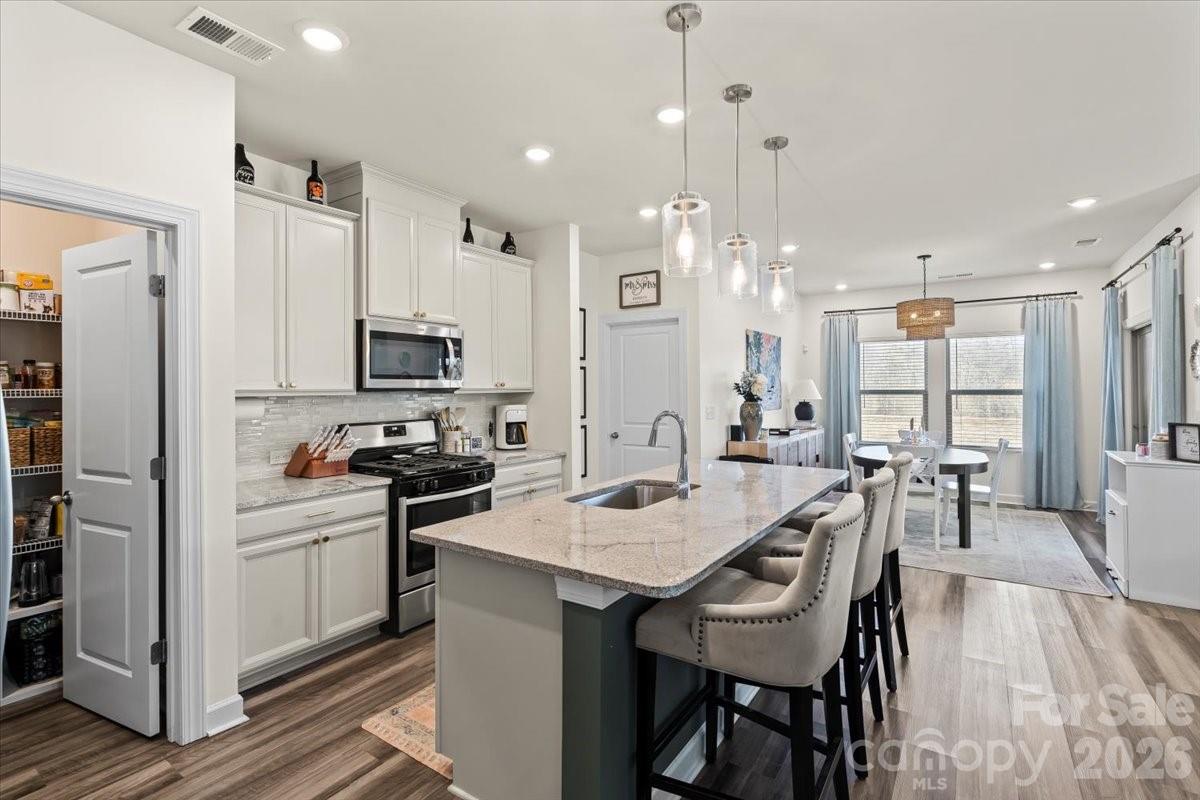 4508 Woodgreen Avenue Kannapolis NC 28081