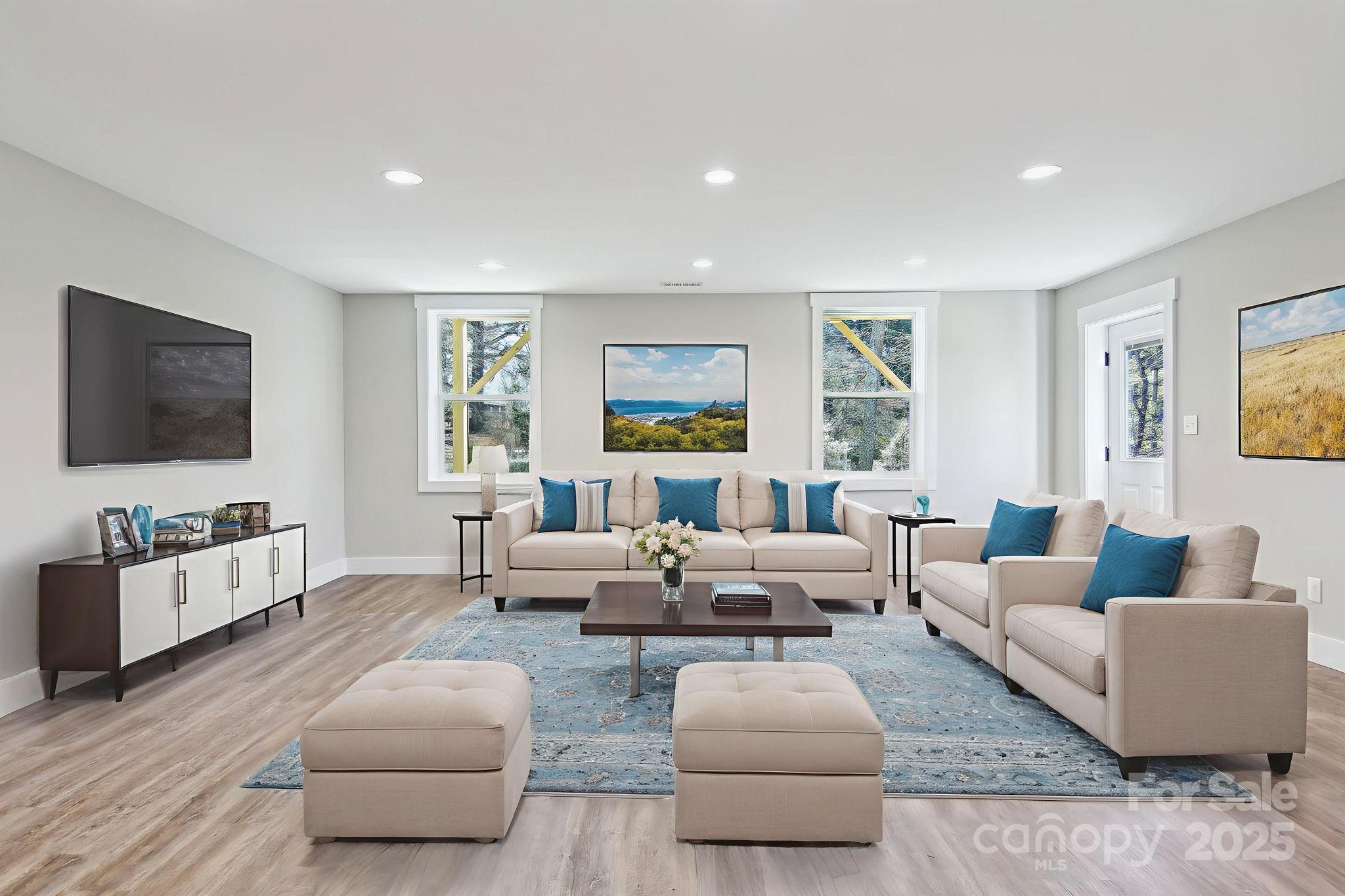 8 Escondido Drive Asheville NC 28806