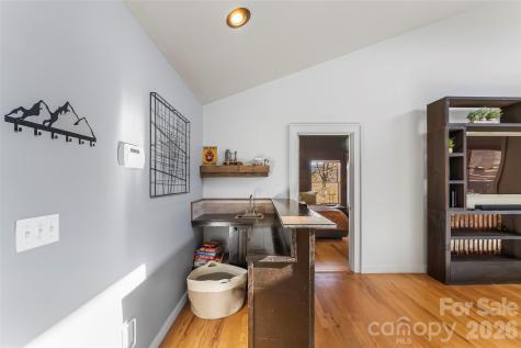 1389 Newfound Road Canton NC 28716