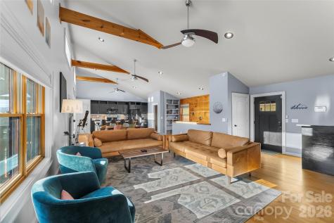 1389 Newfound Road Canton NC 28716