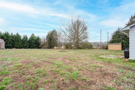 113 Hicks Road Grover NC 28073