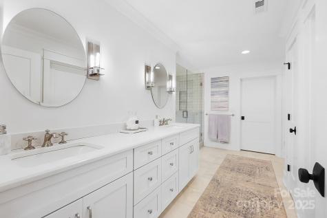707 Hudson Place Davidson NC 28036