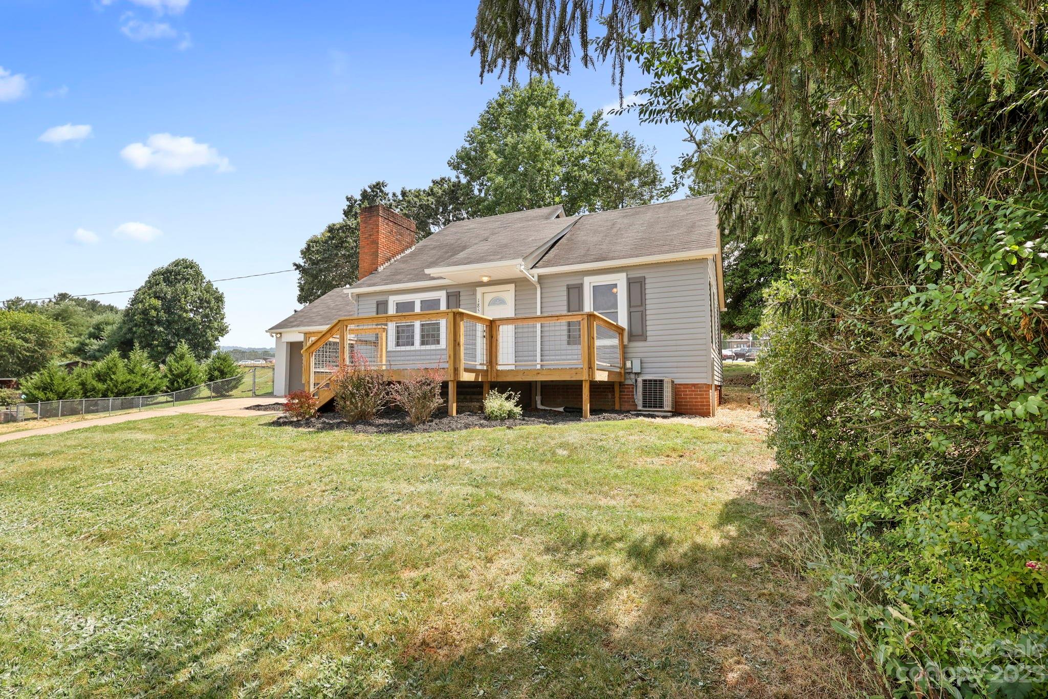 185 Substation Road Canton NC 28716
