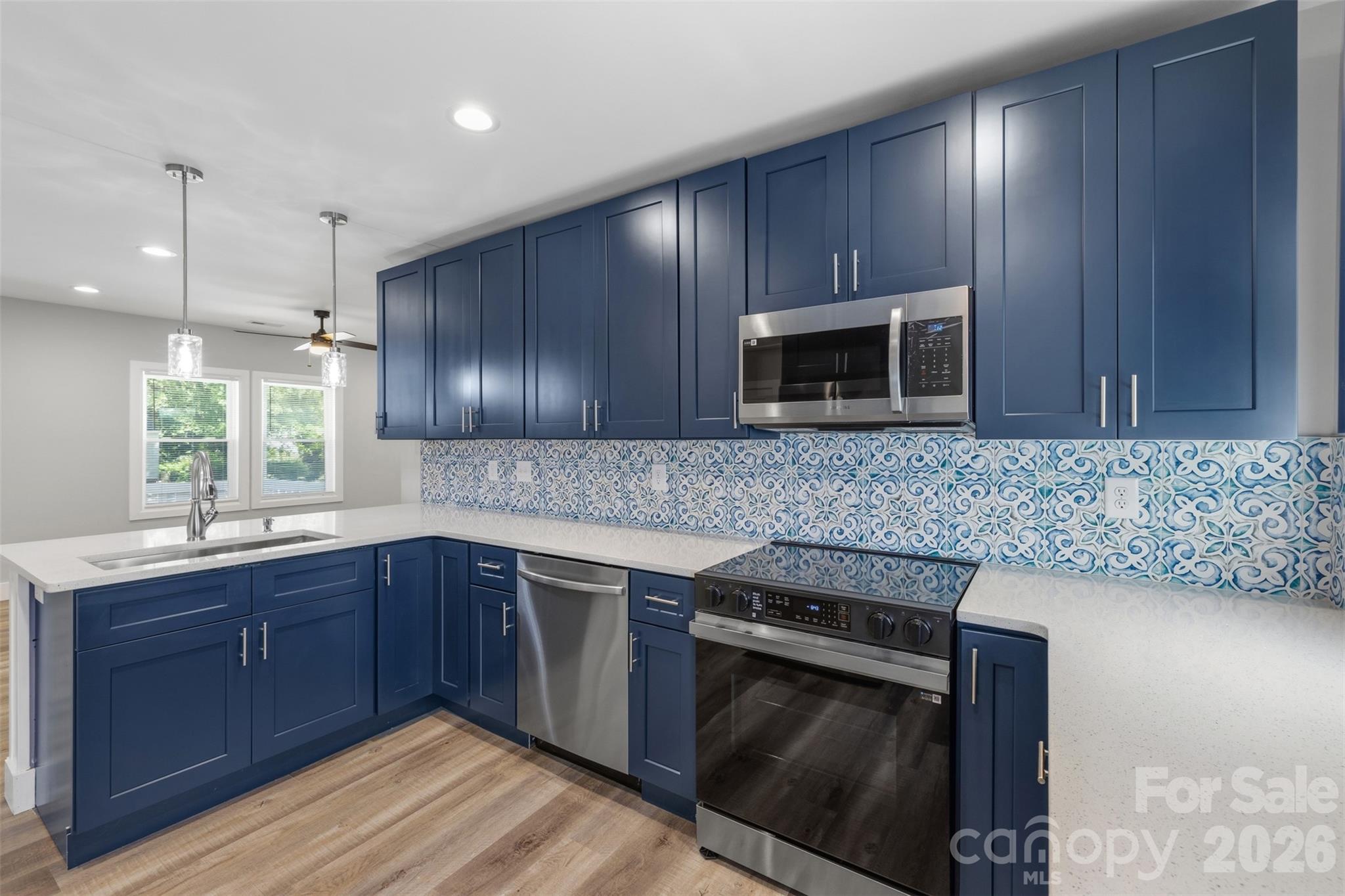 2414 Dickens Avenue Charlotte NC 28208