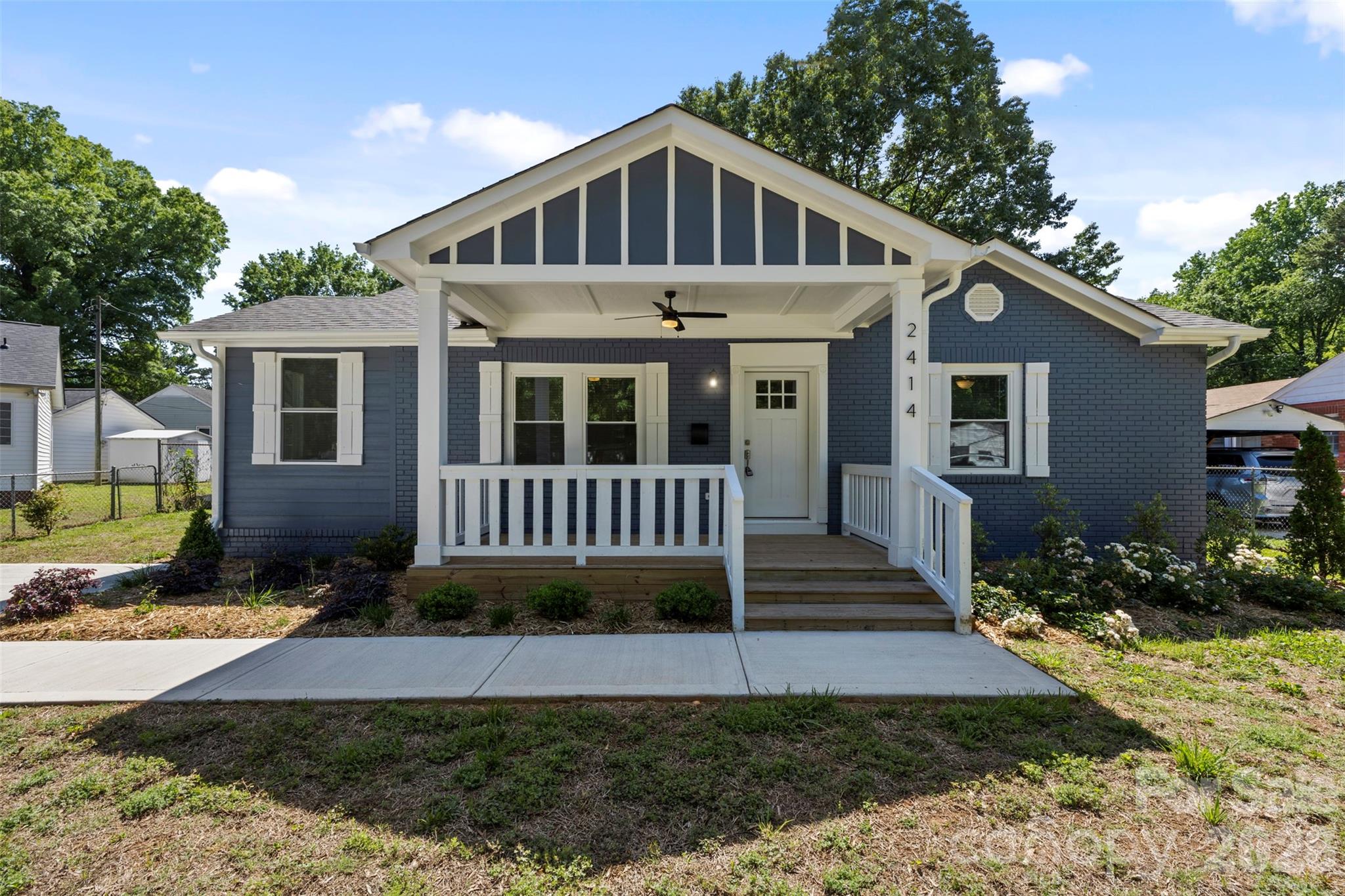 2414 Dickens Avenue Charlotte NC 28208