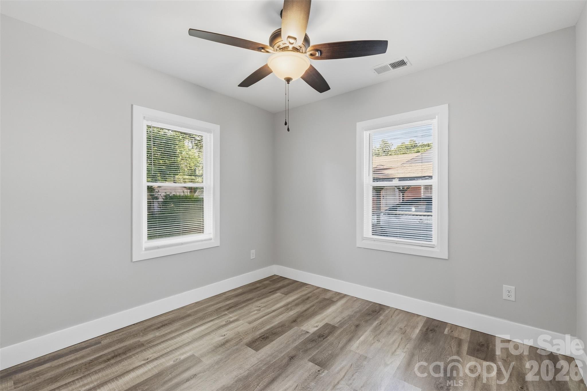 2414 Dickens Avenue Charlotte NC 28208