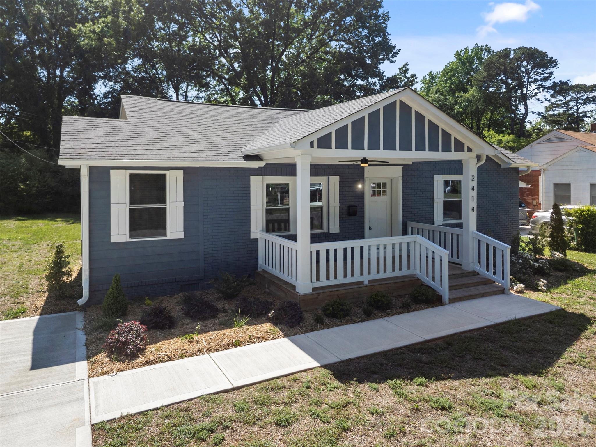 2414 Dickens Avenue Charlotte NC 28208