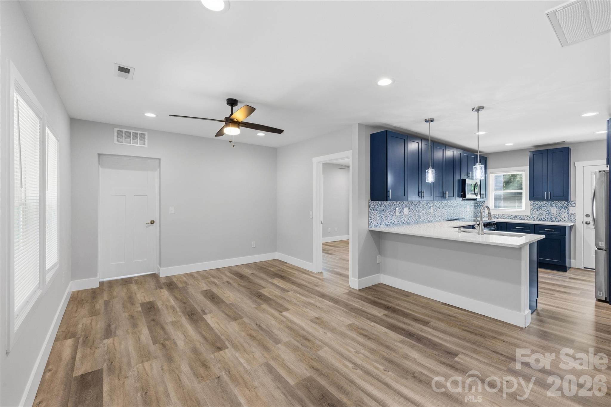 2414 Dickens Avenue Charlotte NC 28208