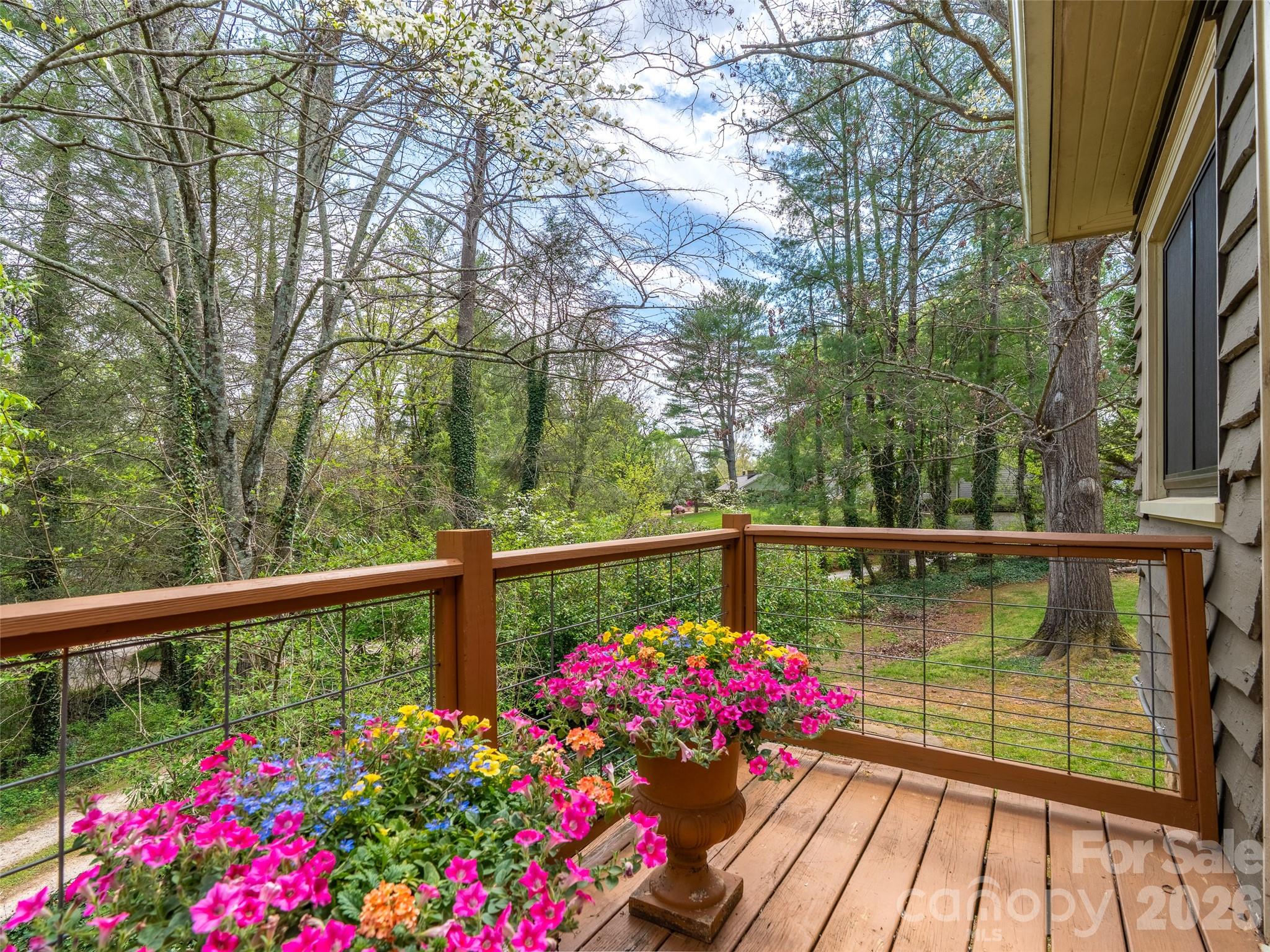 686 New Haw Creek Road Asheville NC 28805