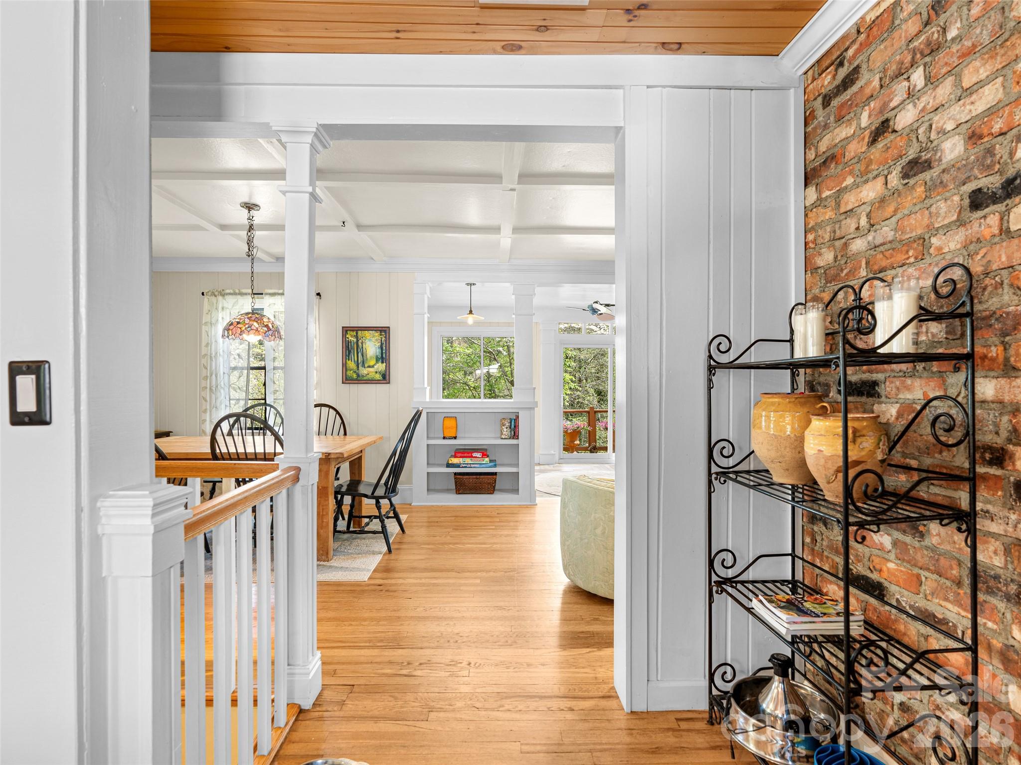 686 New Haw Creek Road Asheville NC 28805