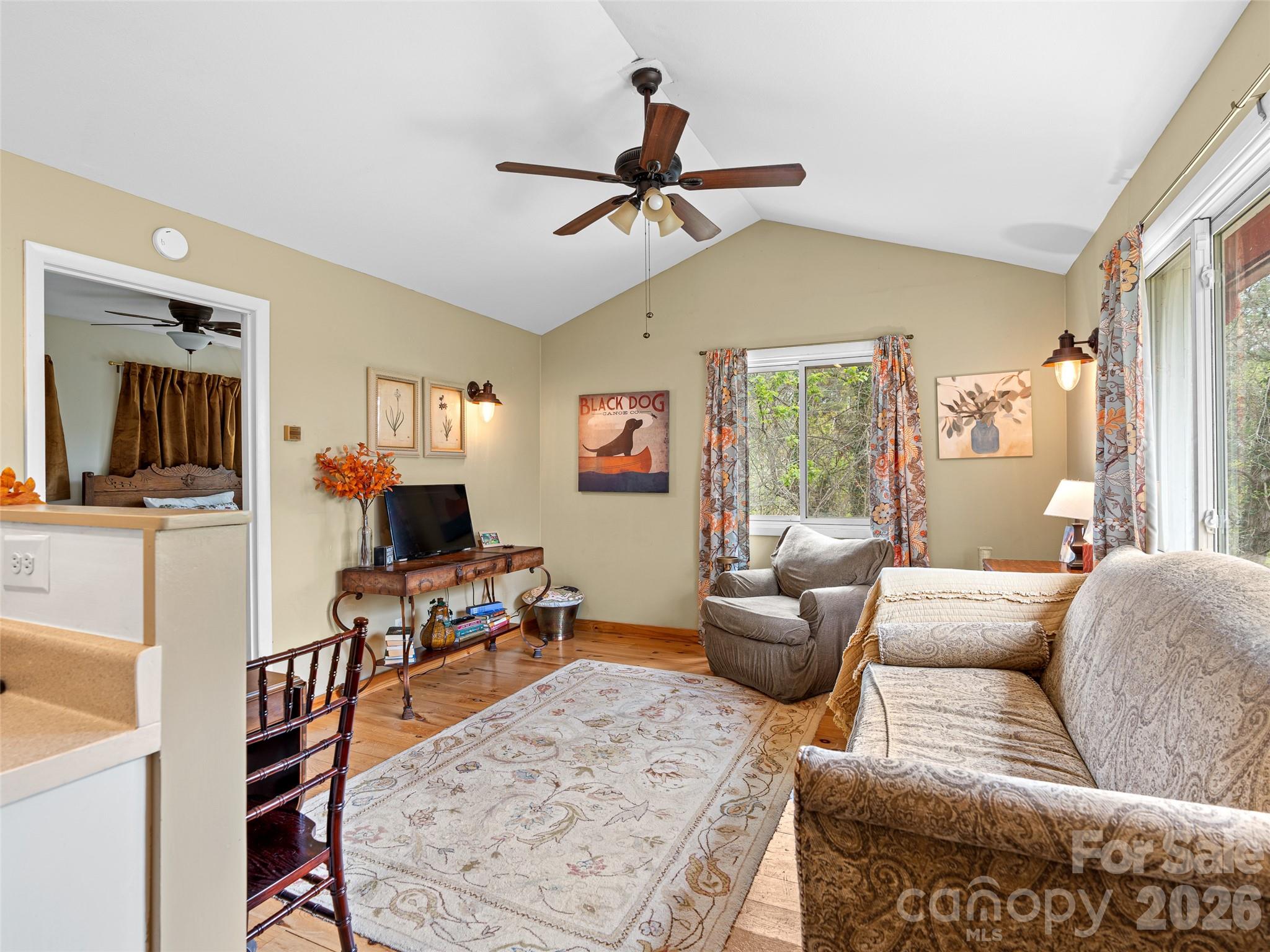 686 New Haw Creek Road Asheville NC 28805