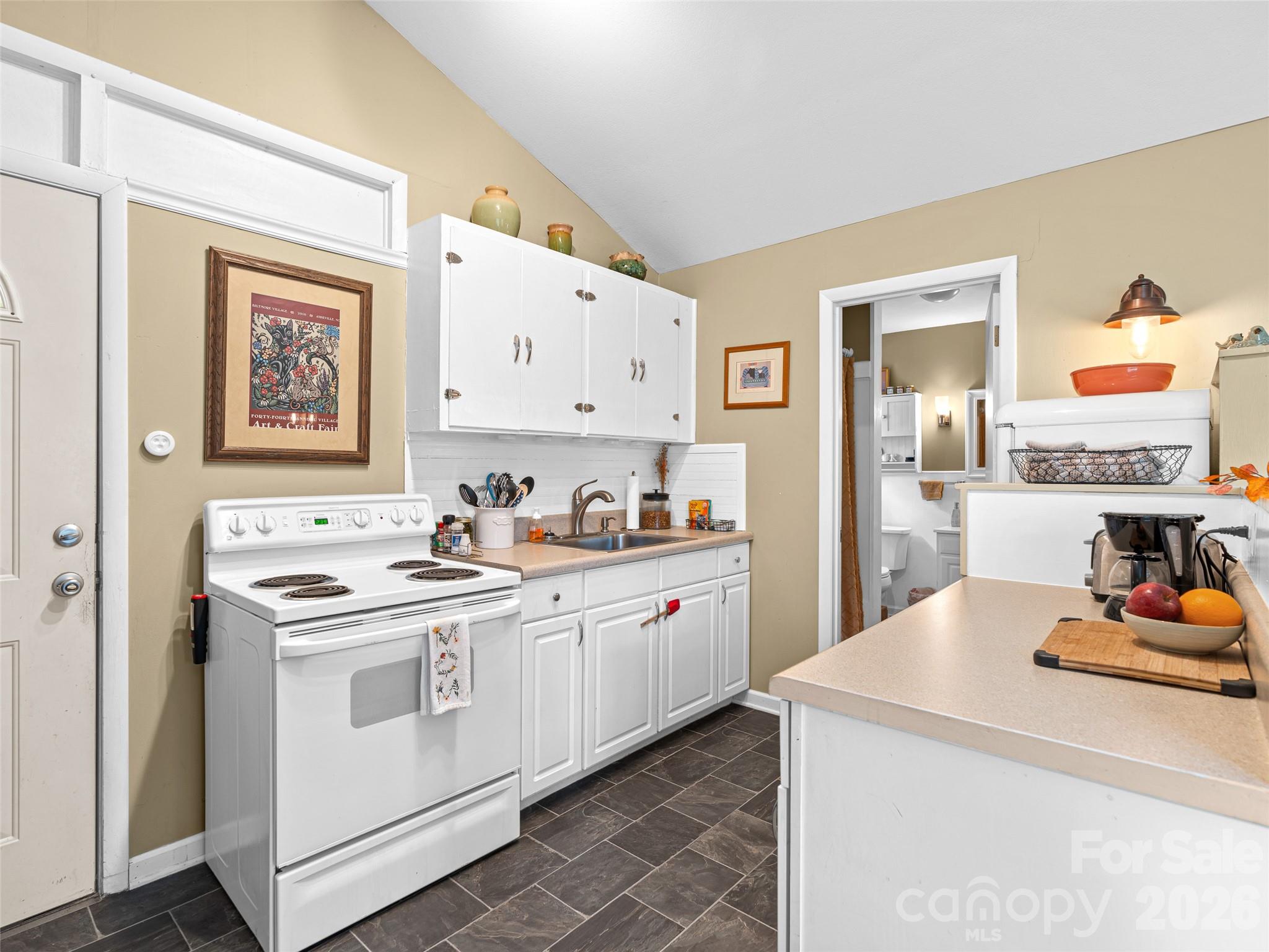 686 New Haw Creek Road Asheville NC 28805
