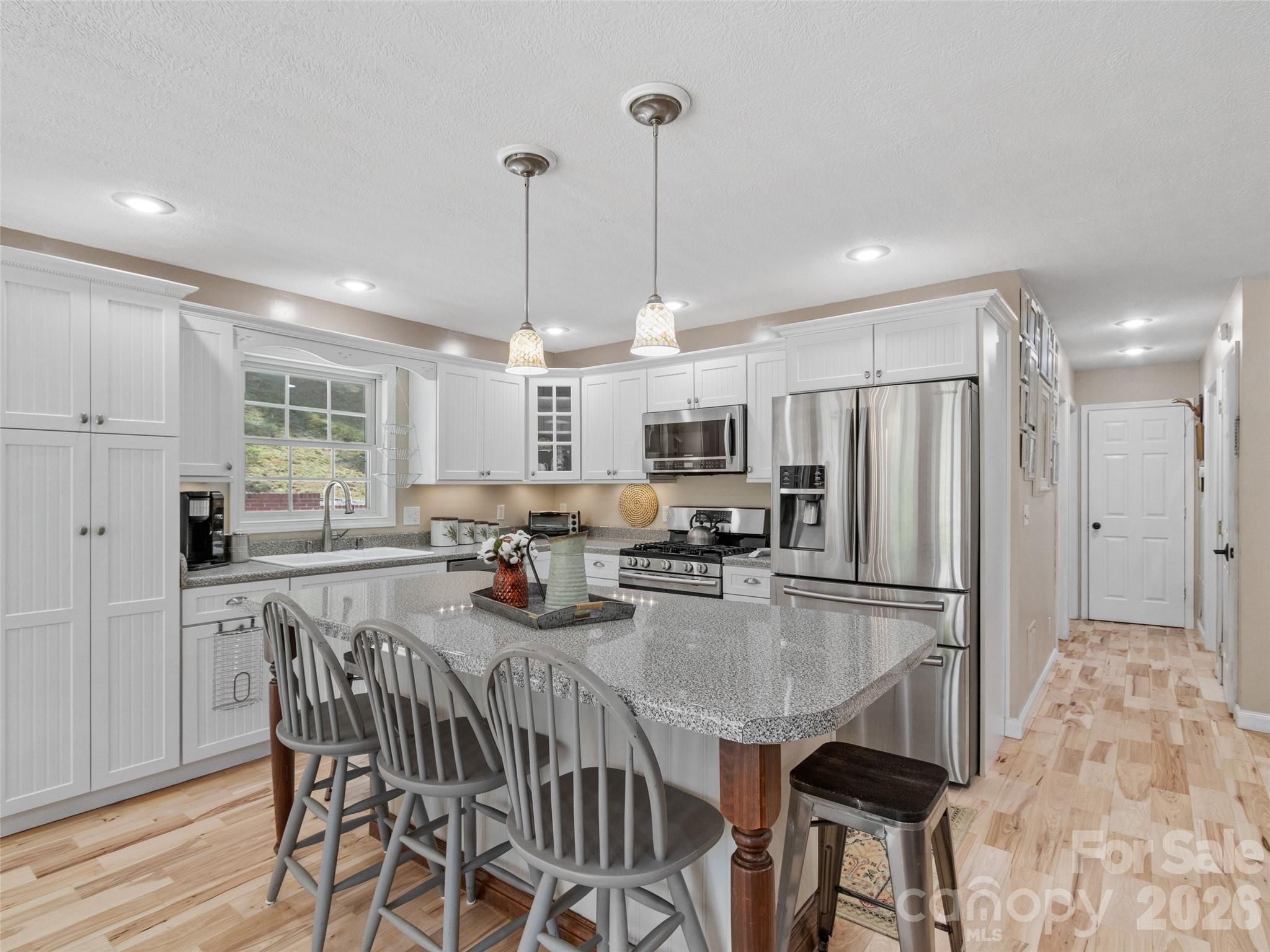 189 Poverty Branch Road Barnardsville NC 28709