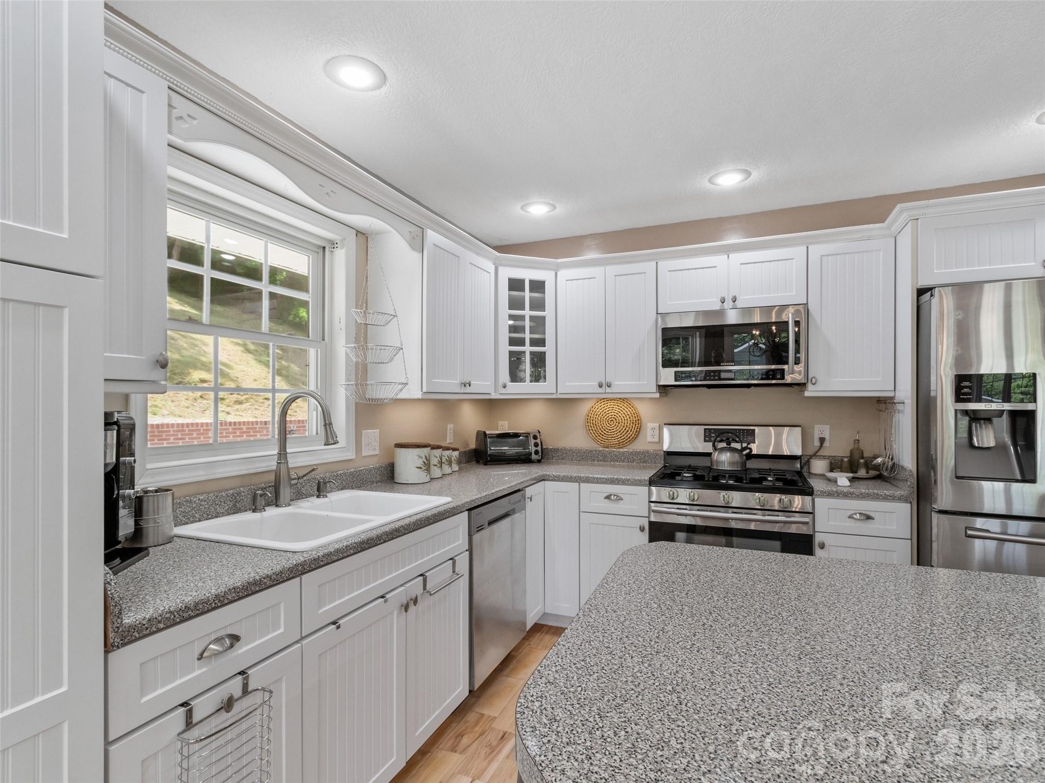 189 Poverty Branch Road Barnardsville NC 28709