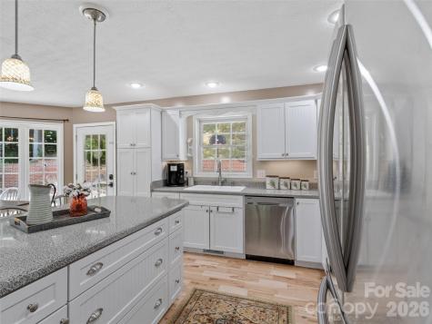 189 Poverty Branch Road Barnardsville NC 28709