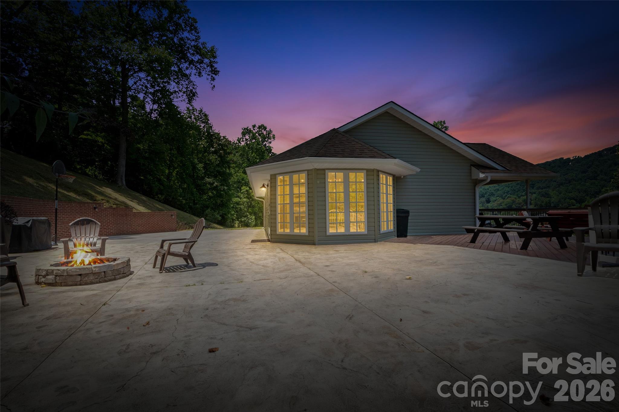 189 Poverty Branch Road Barnardsville NC 28709