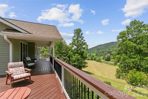 189 Poverty Branch Road Barnardsville NC 28709