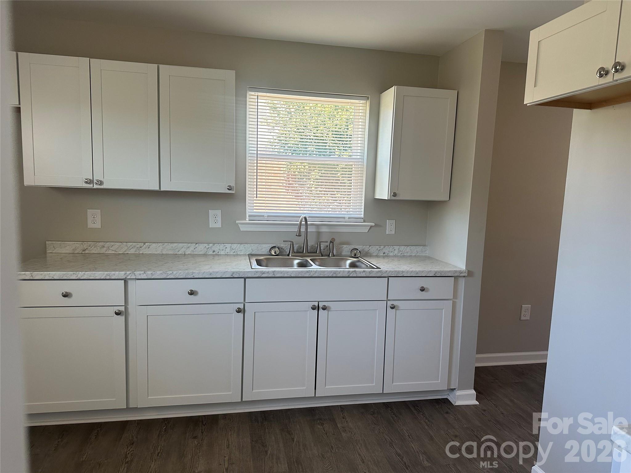 509 Skipwith Place Charlotte NC 28217