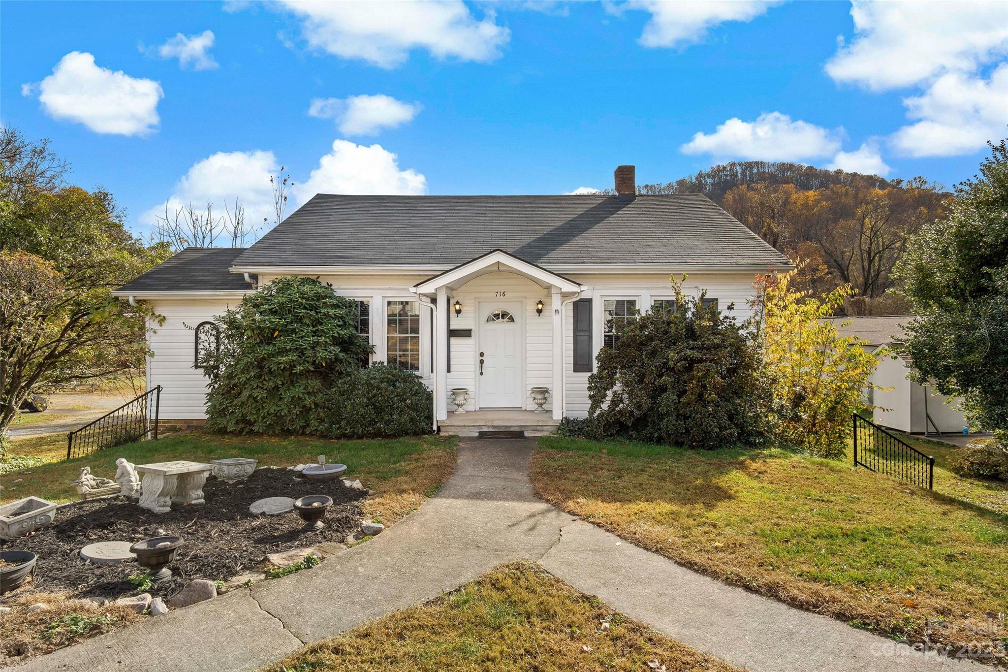 716 Rutherford Road Marion NC 28752