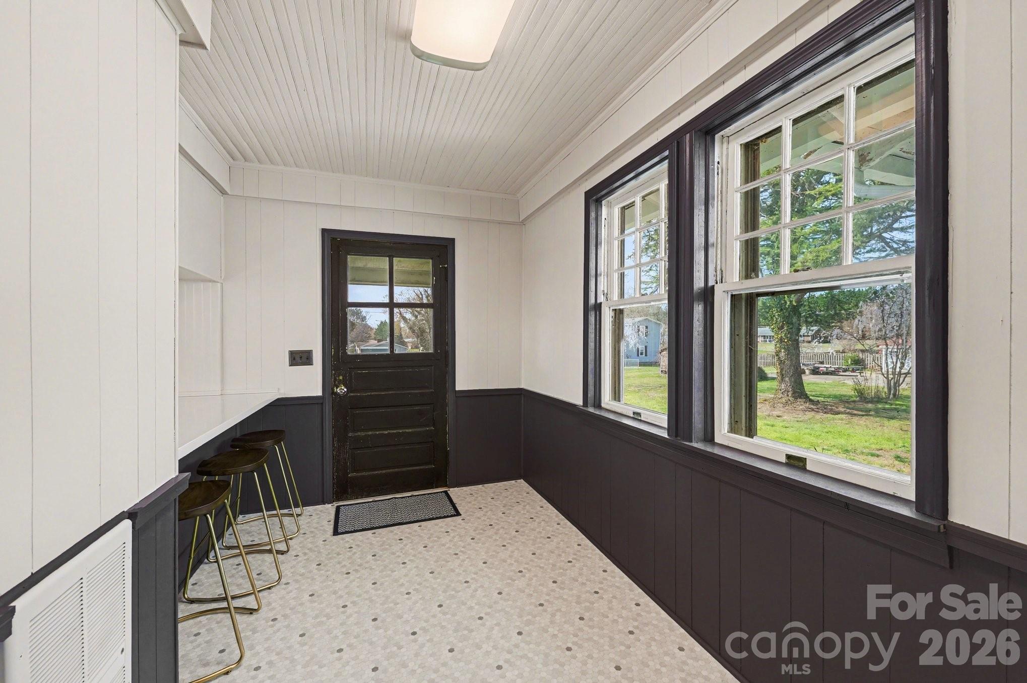 402 E Main Street Boonville NC 27011
