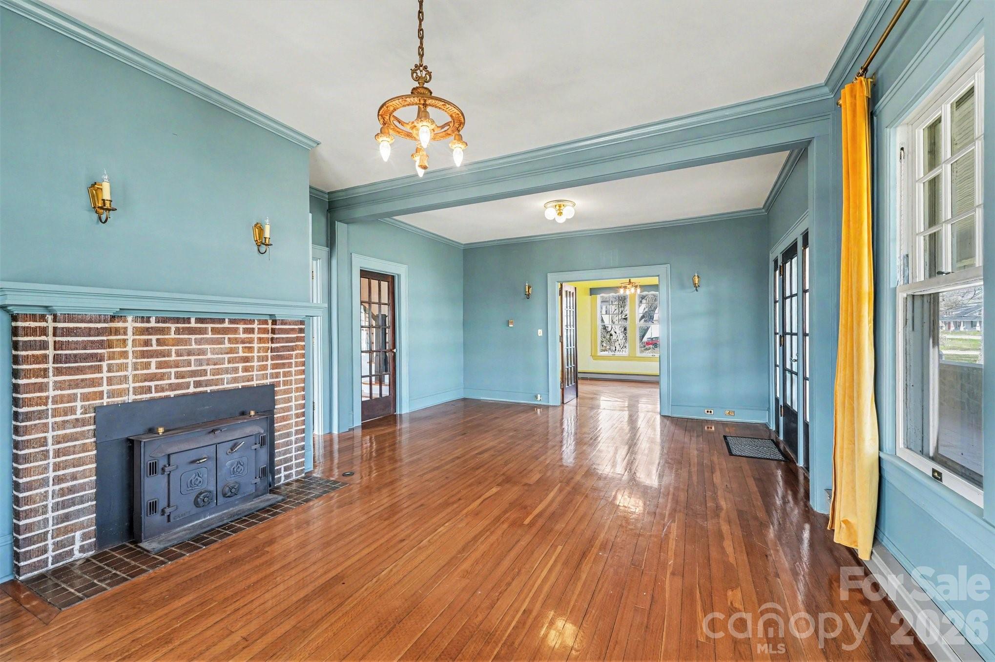 402 E Main Street Boonville NC 27011