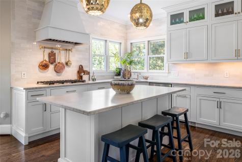 38 Pine Acre Boulevard Asheville NC 28804
