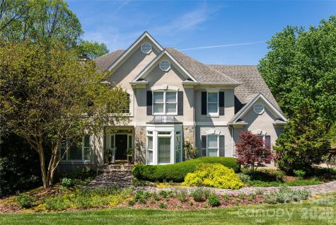 38 Pine Acre Boulevard Asheville NC 28804