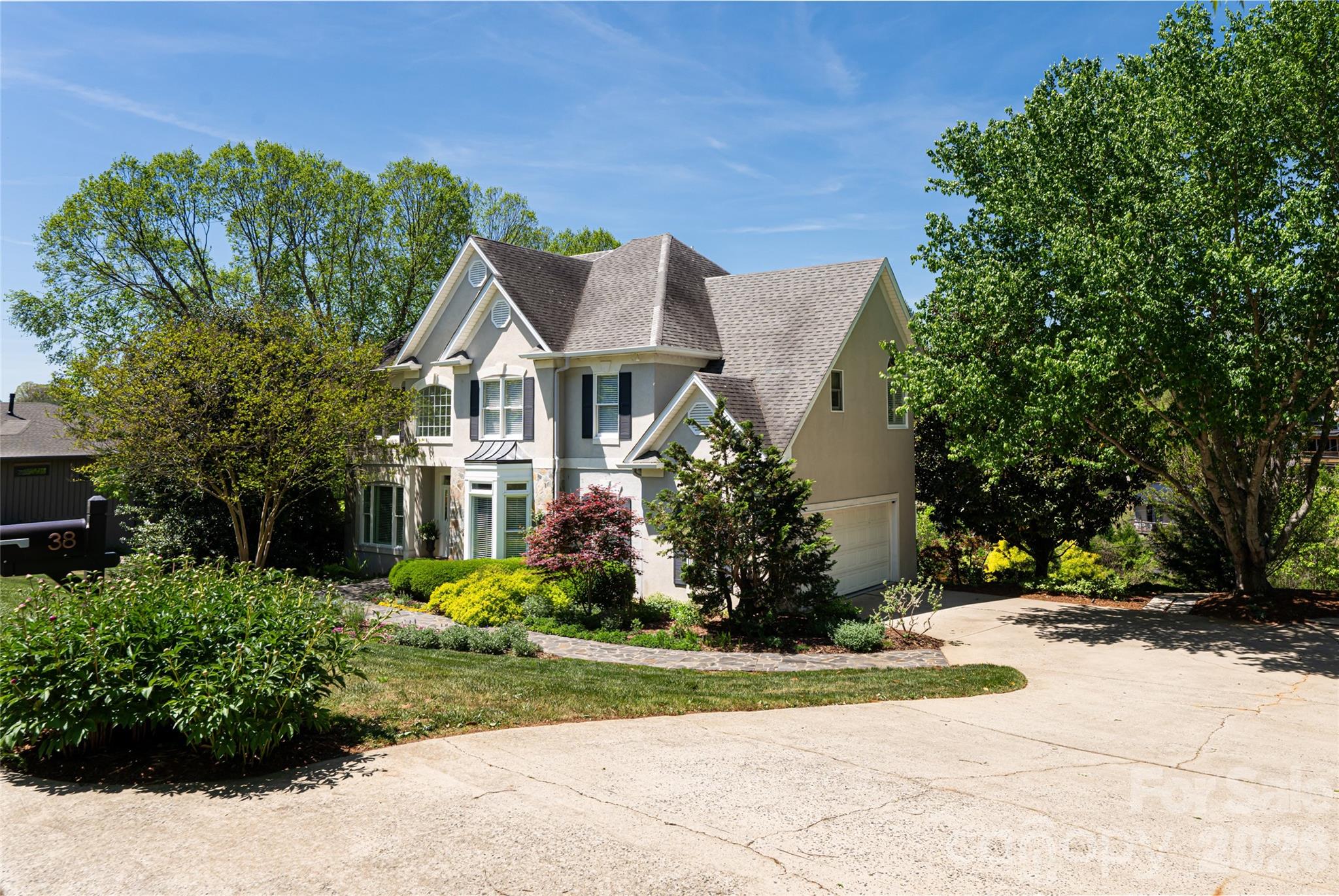 38 Pine Acre Boulevard Asheville NC 28804