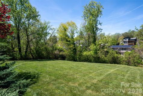 38 Pine Acre Boulevard Asheville NC 28804