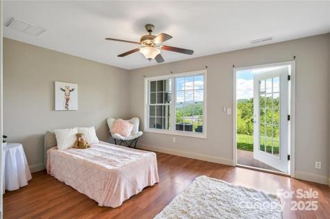 29 Rotunda Circle Asheville NC 28806
