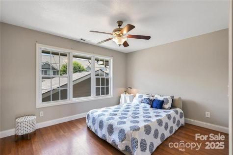 29 Rotunda Circle Asheville NC 28806