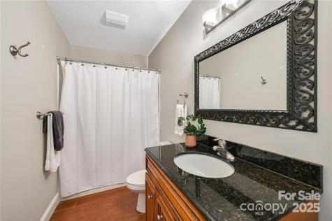 29 Rotunda Circle Asheville NC 28806