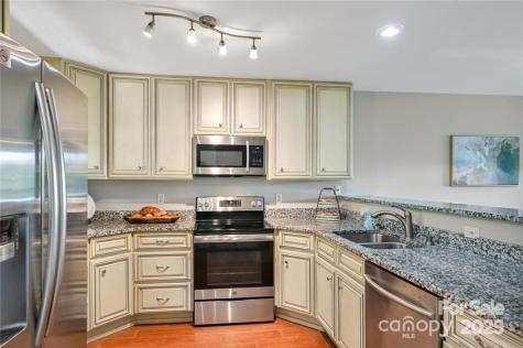 29 Rotunda Circle Asheville NC 28806