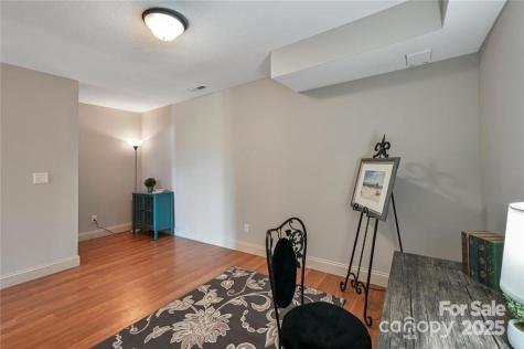 29 Rotunda Circle Asheville NC 28806