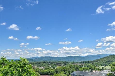 29 Rotunda Circle Asheville NC 28806