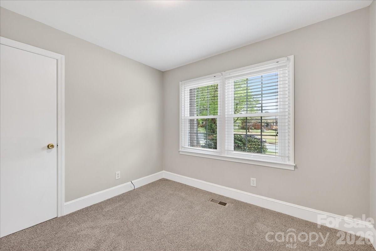 4820 Charleston Drive Charlotte NC 28212