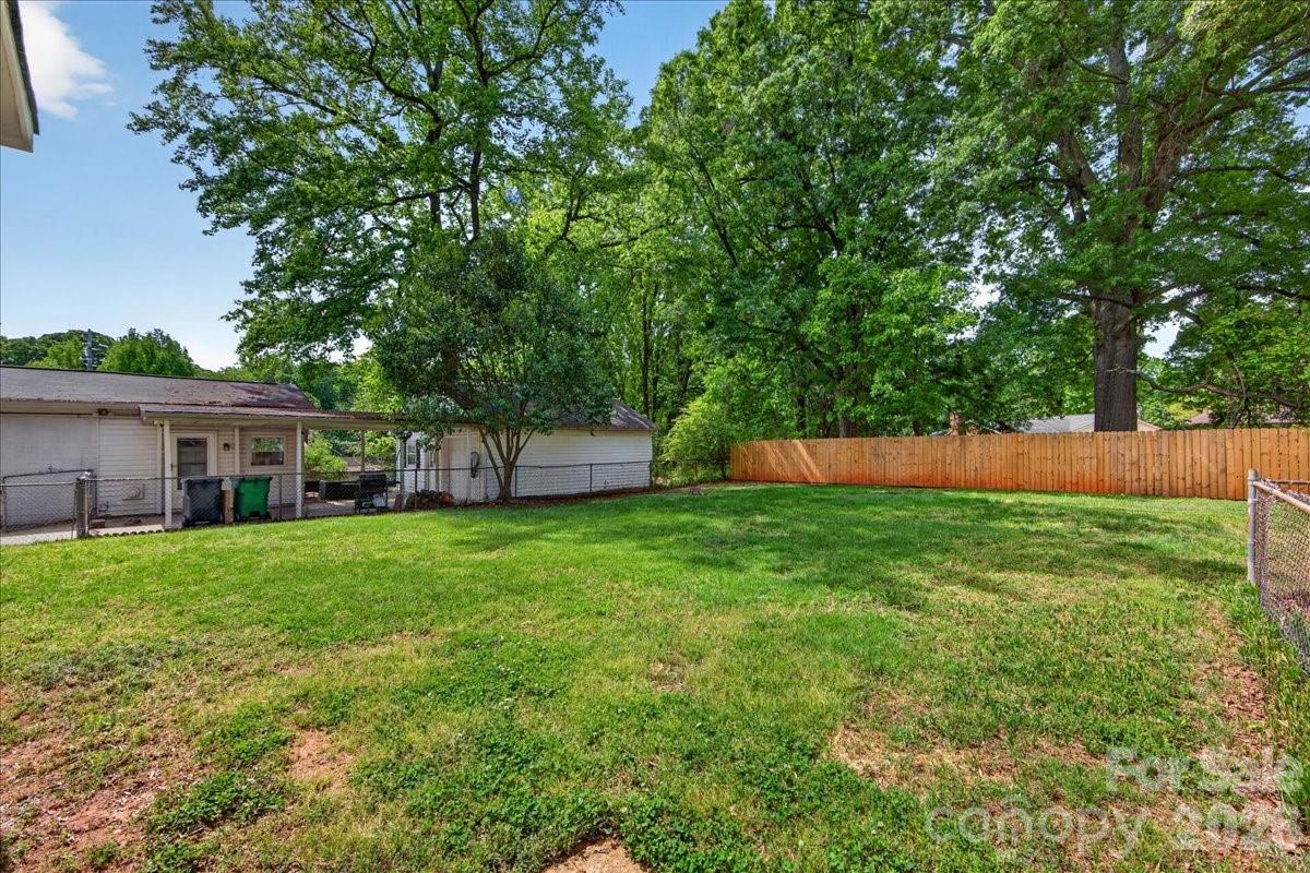 4820 Charleston Drive Charlotte NC 28212