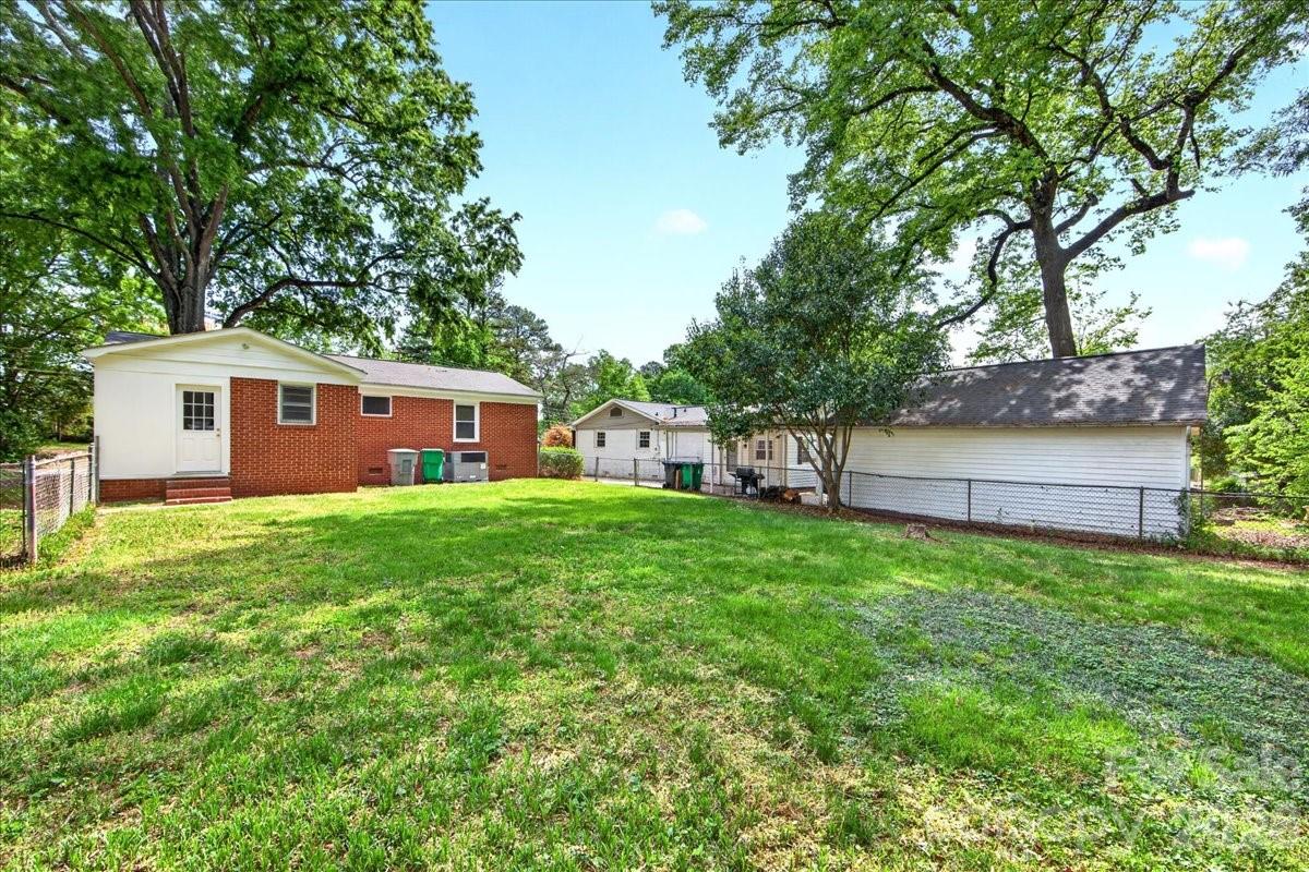 4820 Charleston Drive Charlotte NC 28212