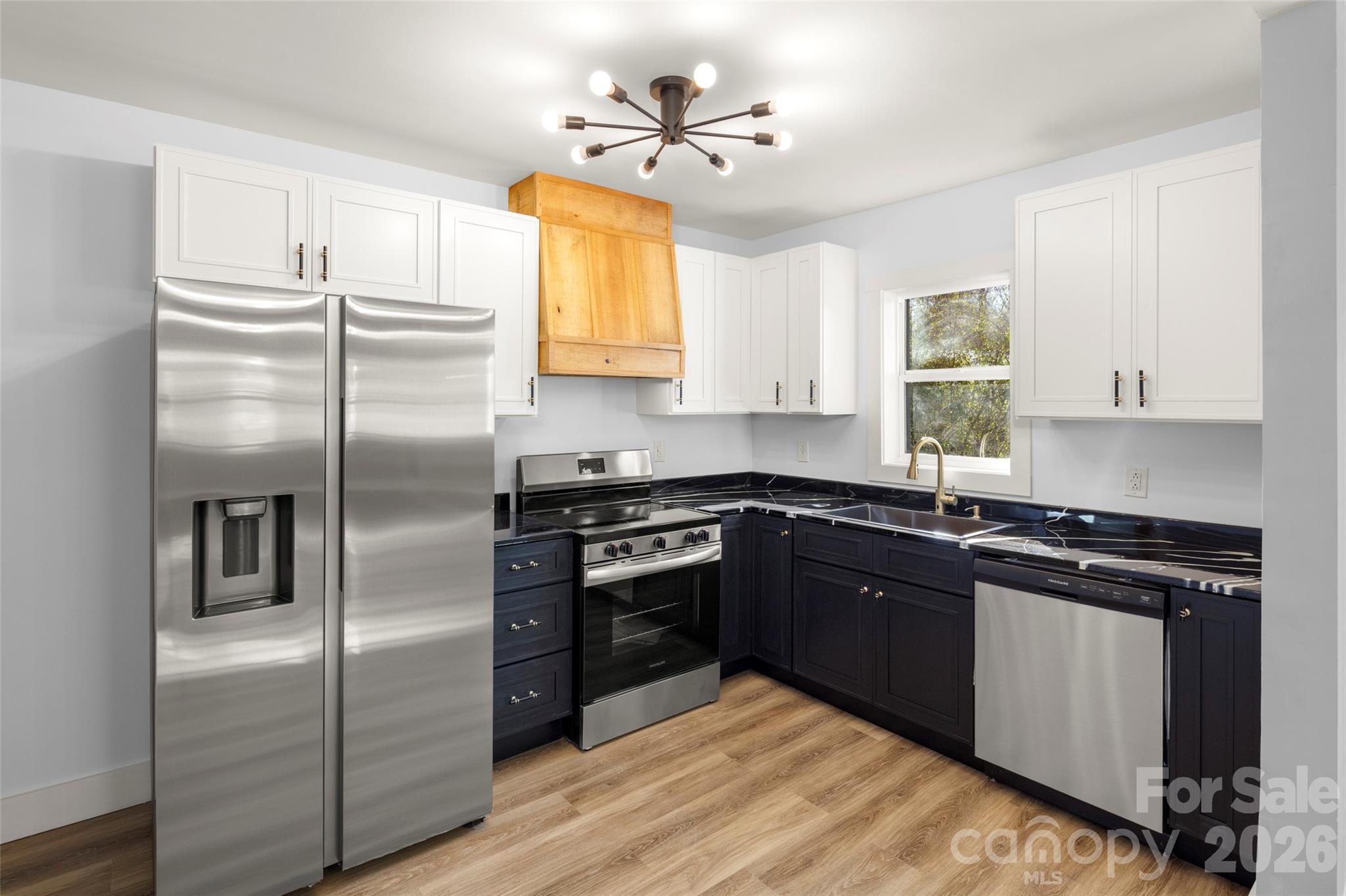 342 N Cleghorn Street Rutherfordton NC 28139