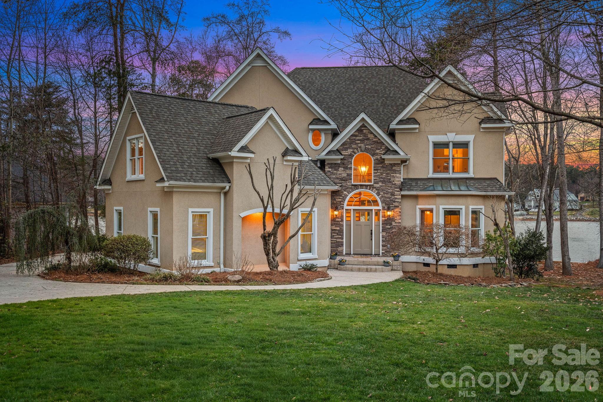 124 Cedar Bluff Lane Mooresville NC 28117
