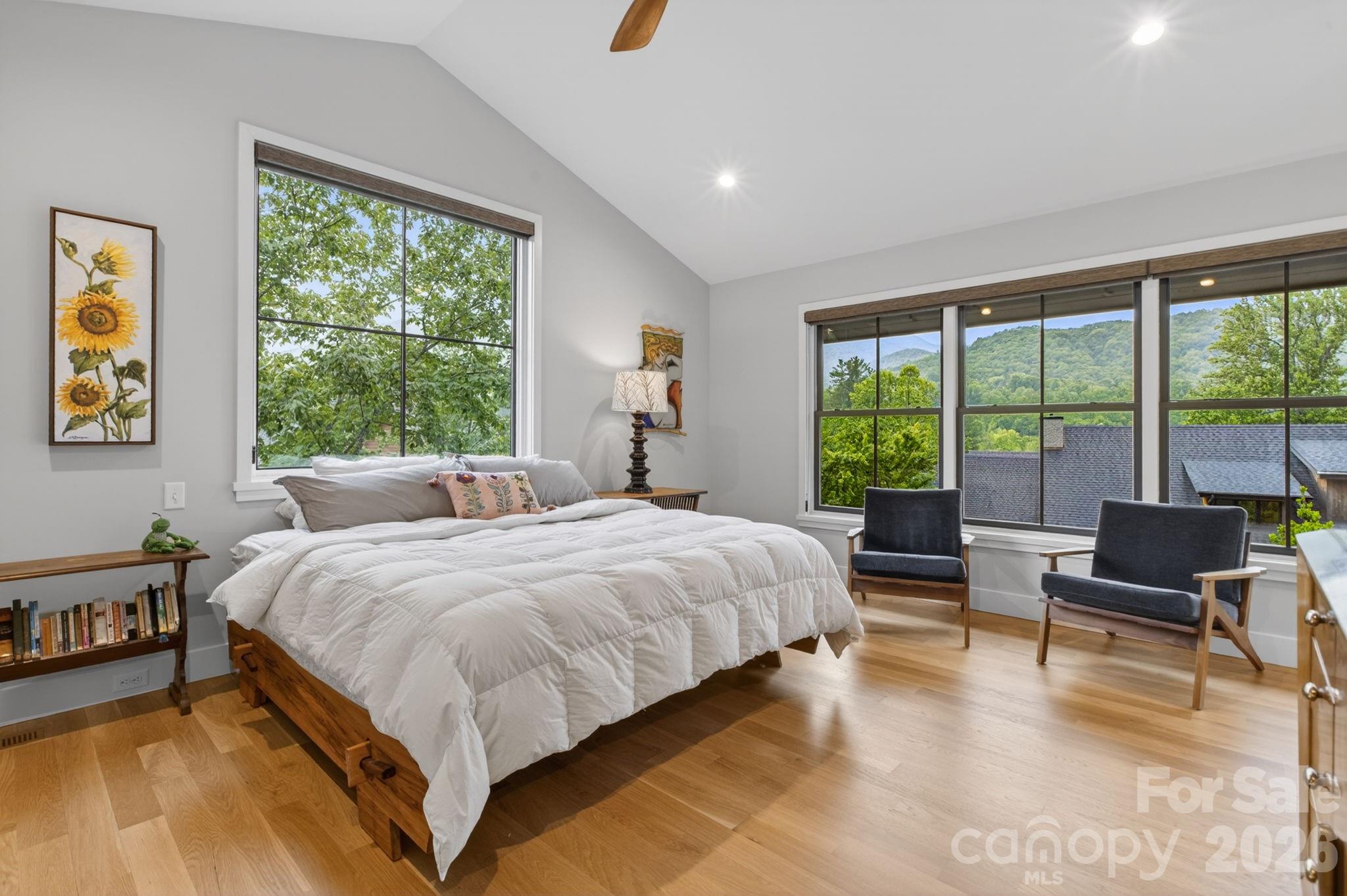 18 Wordsworth Road Black Mountain NC 28711