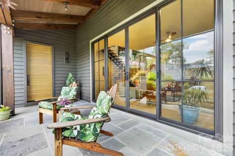 18 Wordsworth Road Black Mountain NC 28711