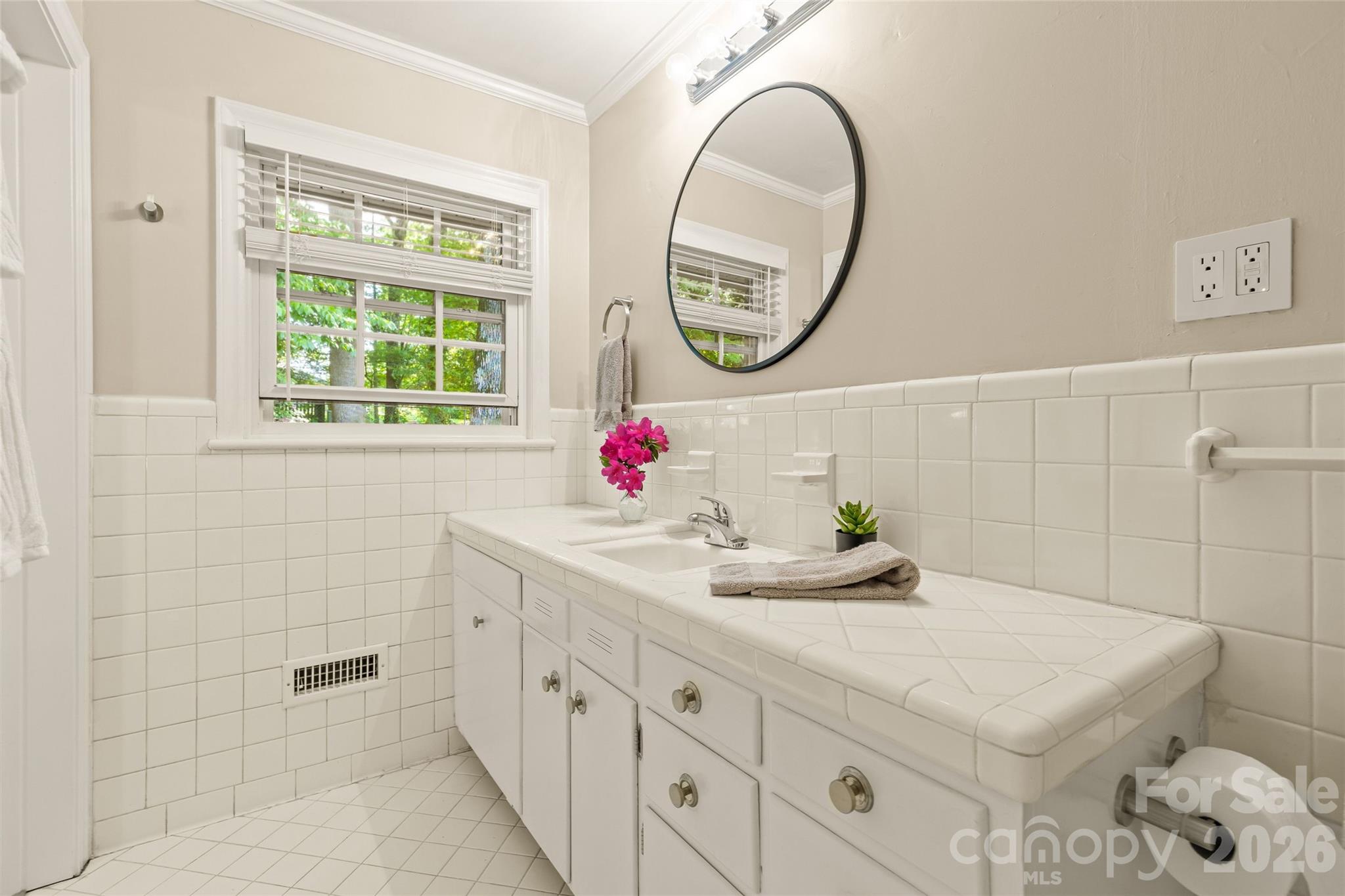 7108 Preston Court Charlotte NC 28215