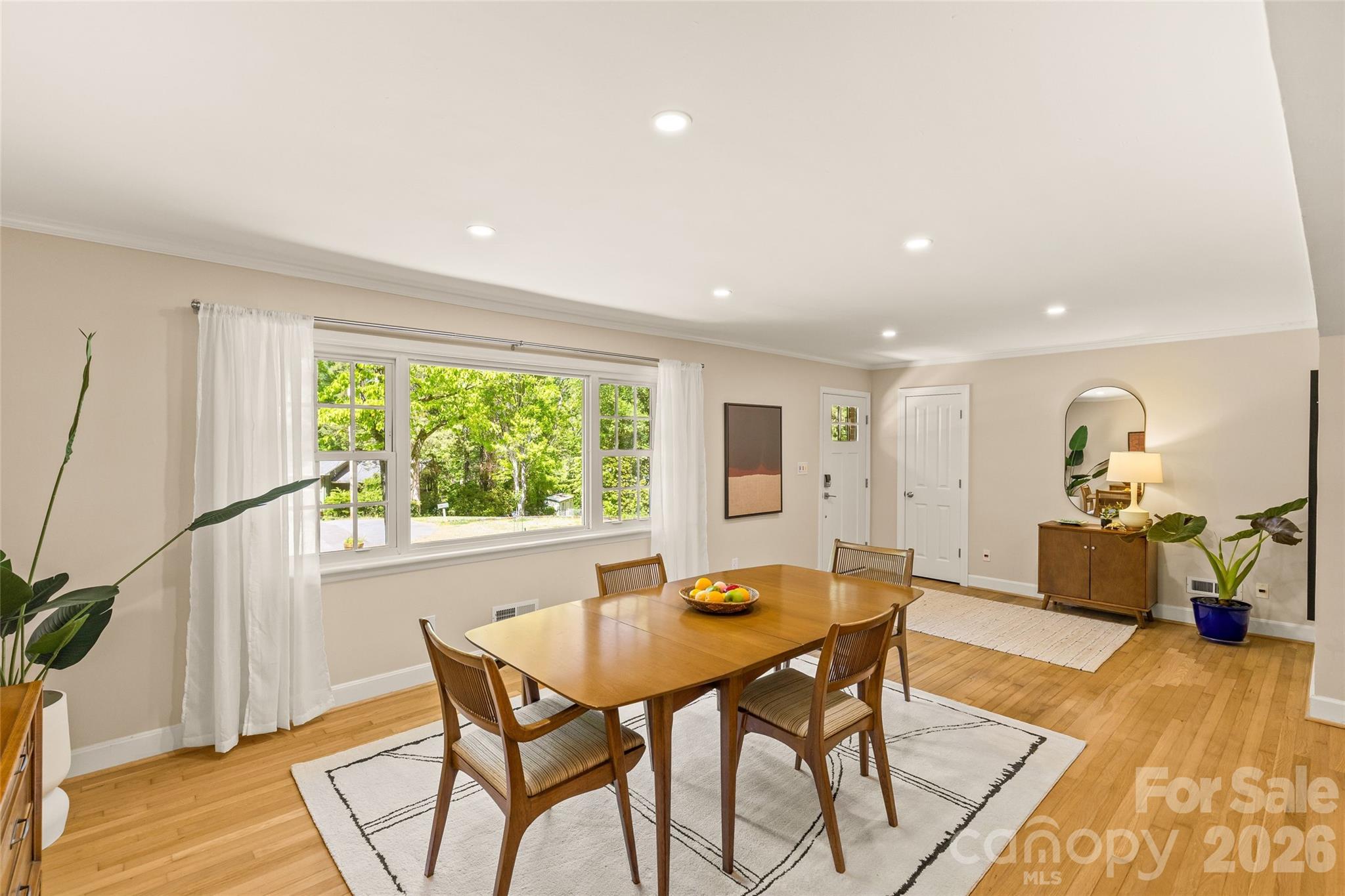 7108 Preston Court Charlotte NC 28215