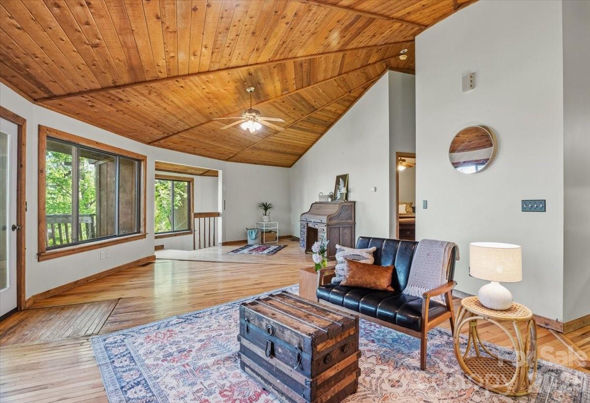 110 Leisure Mountain Road Asheville NC 28804